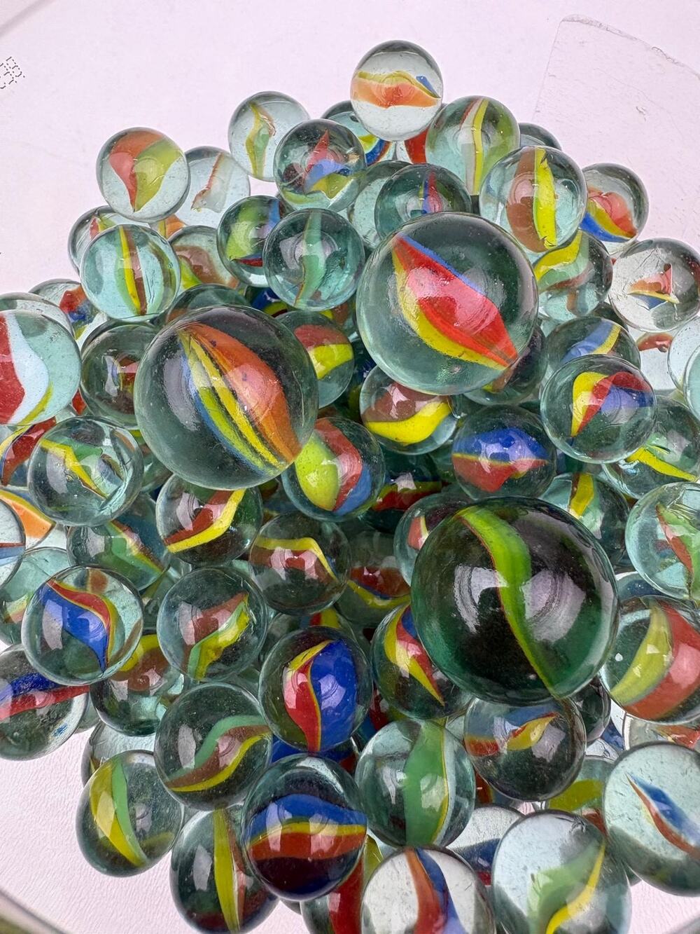 Vintage 2.4 Lbs Glass Banana Tri Color Cats Eye Marbles Lot .5-.75in